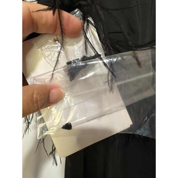 Mac Duggal 
Embellished Neck Feather Trim 
Cocktail/Evening Dress 
Size 14 - Picture 8 of 16